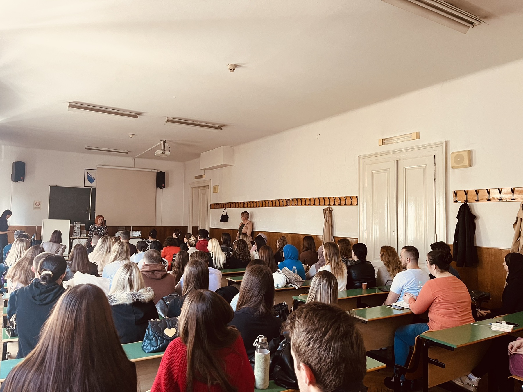 Povodom organizacije stručnih praksi održan koordinacioni sastanak i uvodno predavanje na PF UNSA